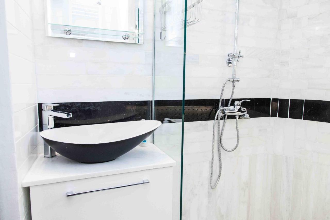 דירות אתונה Gorgeous Penthouse With Private Jacuzzi And Amazing View! מראה חיצוני תמונה
