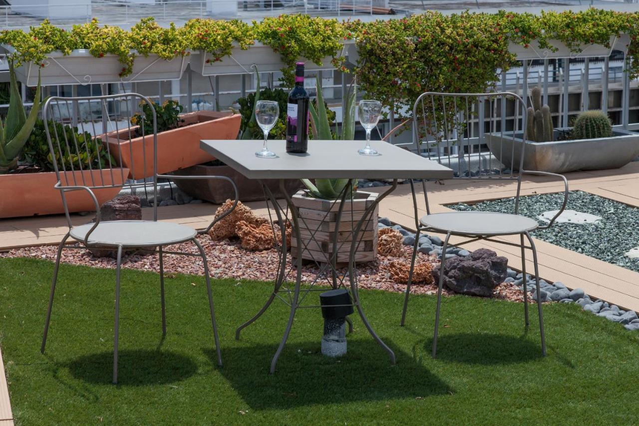 דירות אתונה Gorgeous Penthouse With Private Jacuzzi And Amazing View! מראה חיצוני תמונה