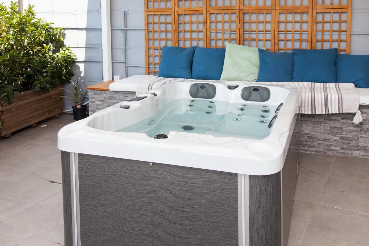 דירות אתונה Gorgeous Penthouse With Private Jacuzzi And Amazing View! מראה חיצוני תמונה